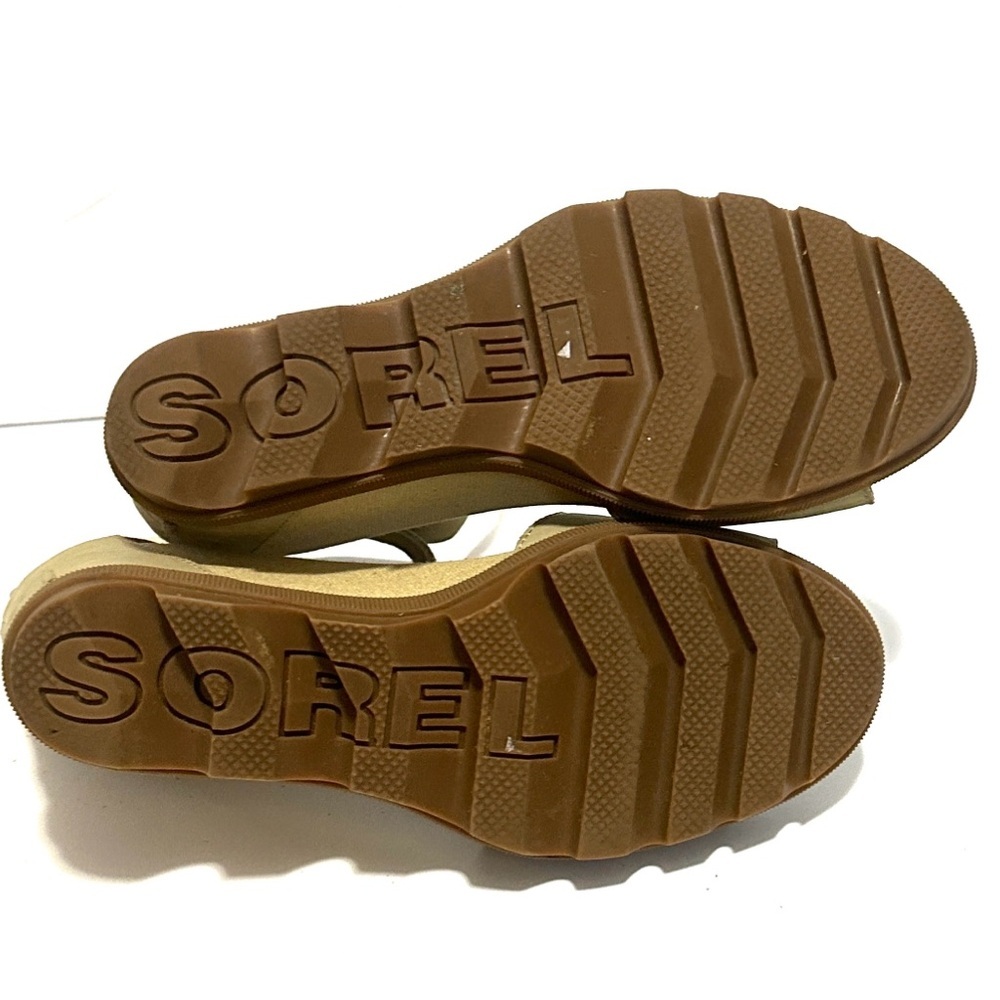 Sorel Women's Beige Wedge Sandals - Picture 9 of 11